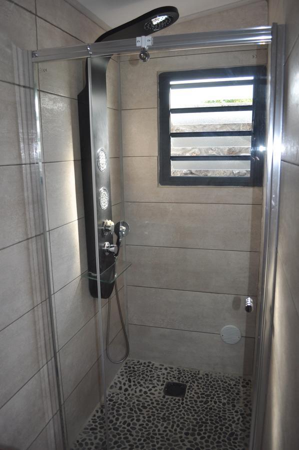 Ti Joli Caz En Bois Apartment Saint-Gilles-les Hauts ภายนอก รูปภาพ